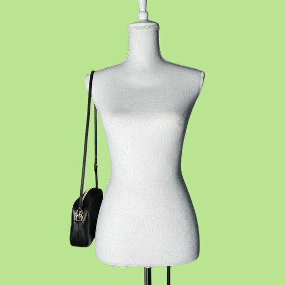 Prada Black Leather Shoulder Bag - Picture 5 of 7